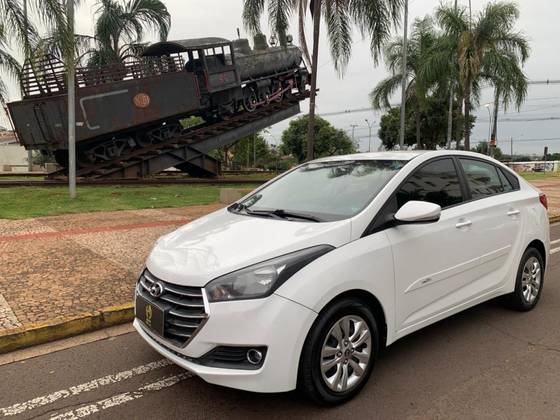 HYUNDAI HB20S 1.6 COMFORT STYLE 16V FLEX 4P MANUAL